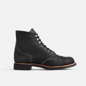 Red Wing Short Boot in Black Boundary Leather | PXNJV-1459